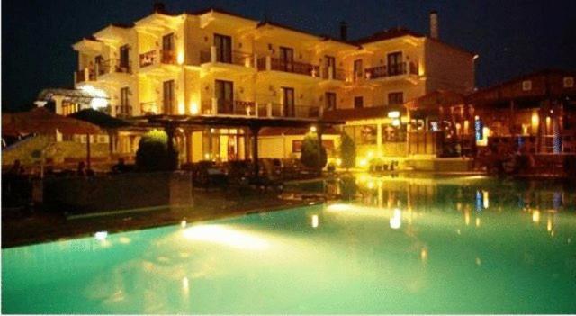 Ateron Suites Hotel & Spa Amyntaio Exterior photo